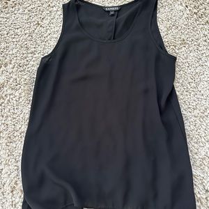 Sleeveless shirt